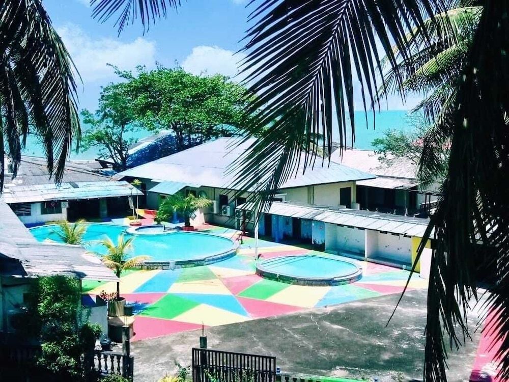 PCB BEACH RESORT 1