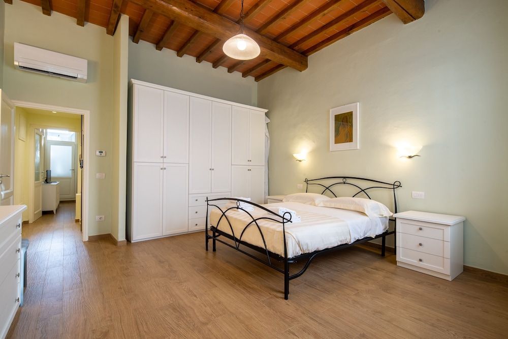 Santo Spirito Bright Flat by Mmega 2