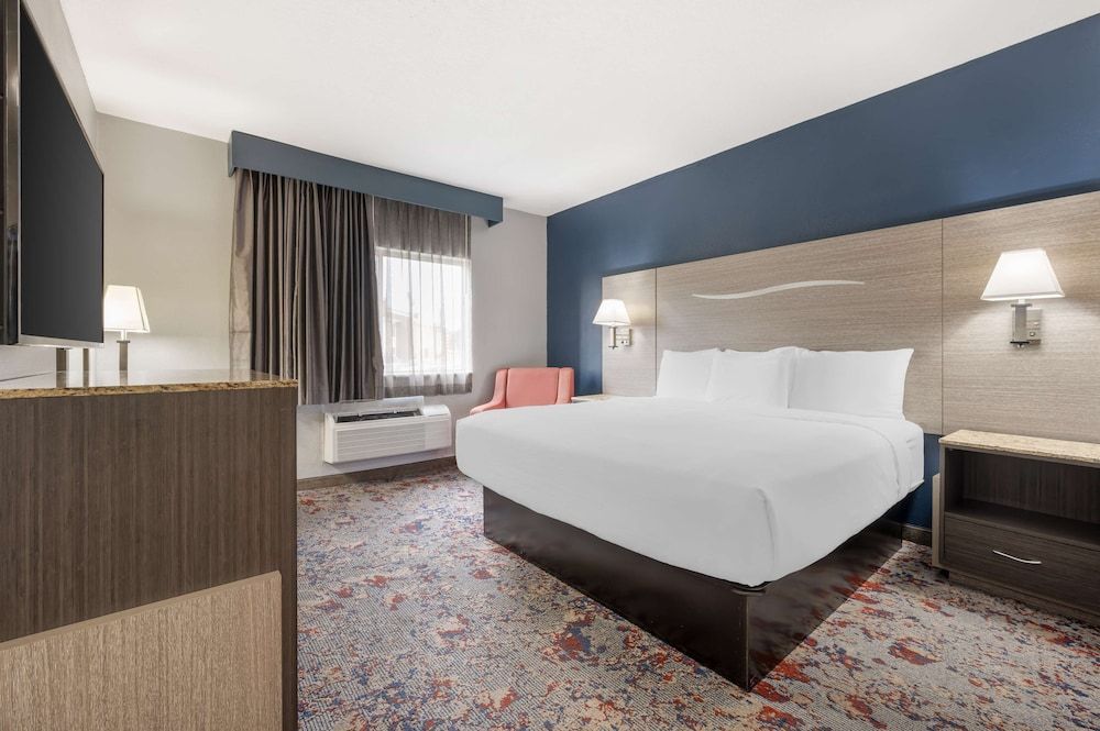 Best Western Kokomo Hotel 1