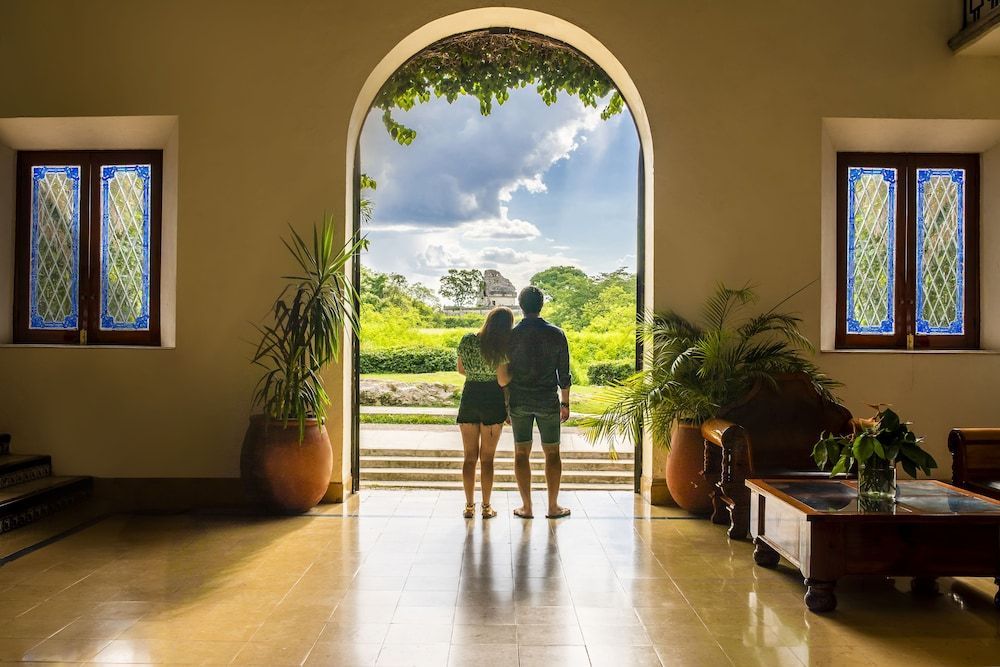 Mayaland Hotel & Bungalows 1