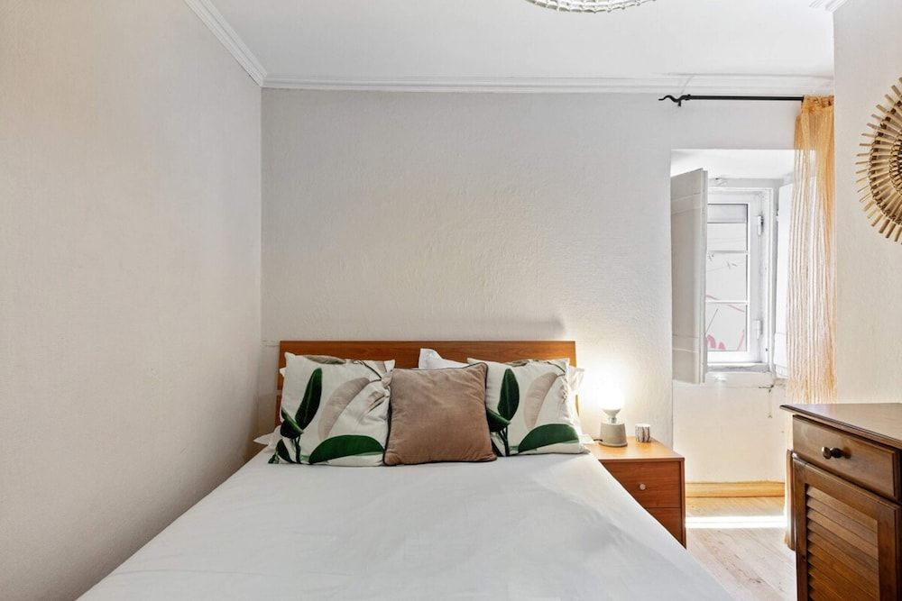 Portuguese Design 1 Bedroom Apartment in the Heart of Lisbon 2