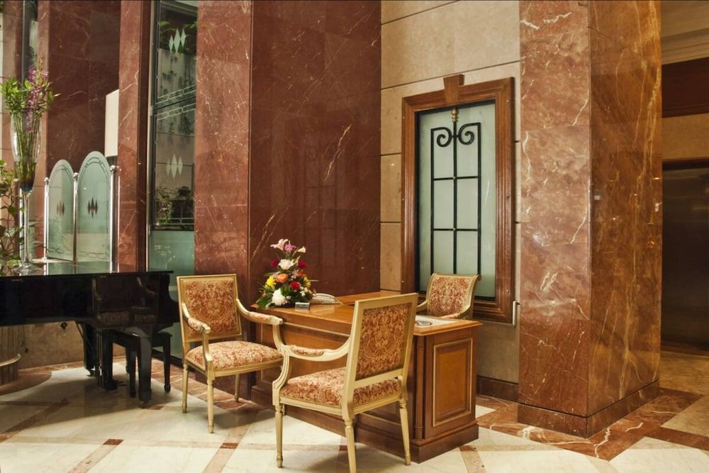Regent Palace Hotel 2