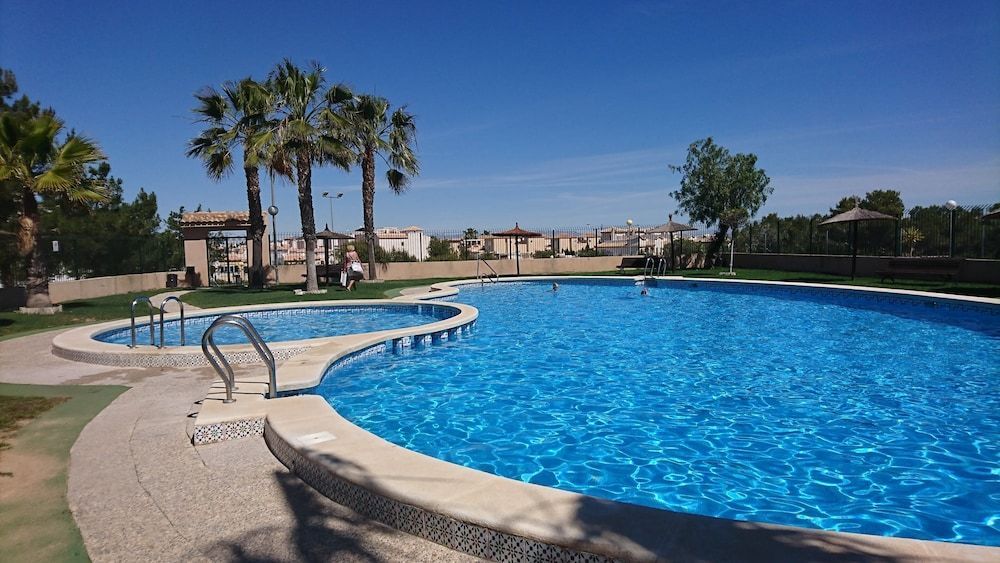 Orihuela - Sleeps 6 - Pool - Parking - PetFriendly 1