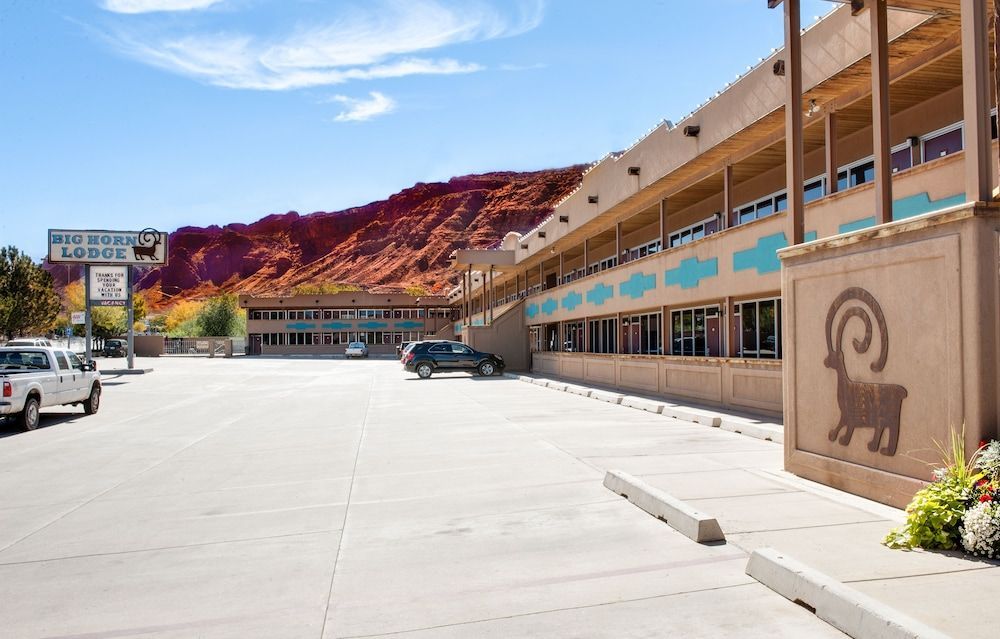 Big Horn Lodge 1