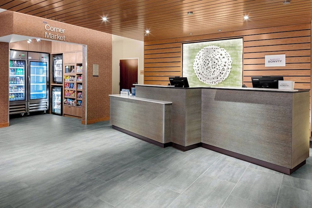 Fairfield Inn & Suites by Marriott Queensbury Glens Falls/Lake George 2