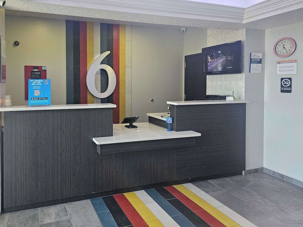 Motel 6 Sinton TX 1