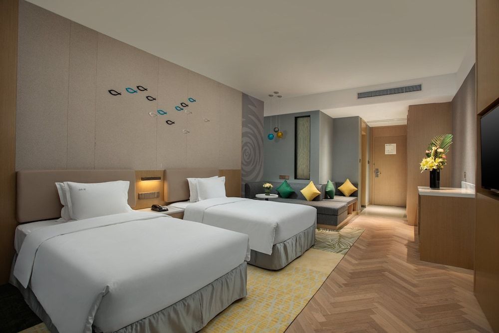 Holiday Inn Shanghai Dishui Lake by IHG 2