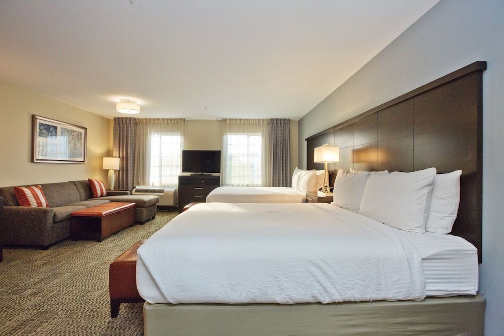 Staybridge Suites AUSTIN SOUTH INTERSTATE HWY 35 by IHG 2