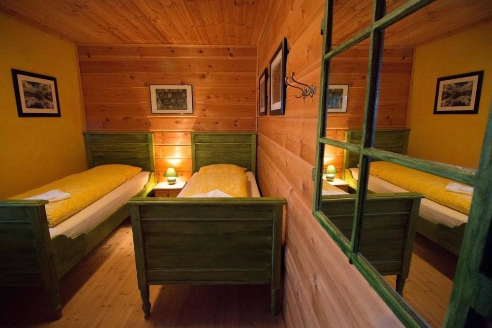 Alfasteinn Country Home Guesthouse 2