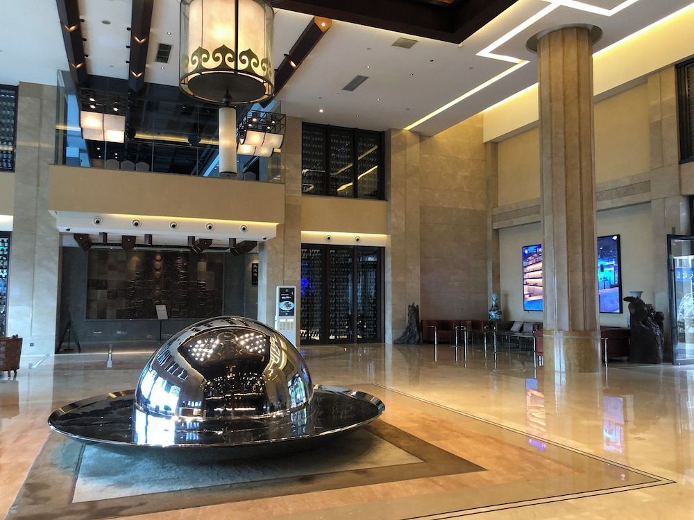 Chongqing Jiayu Emperor Hotel 2