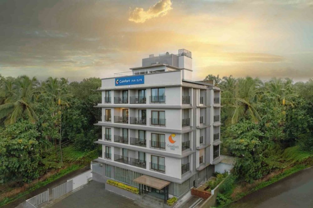 Comfort Inn Elite 1