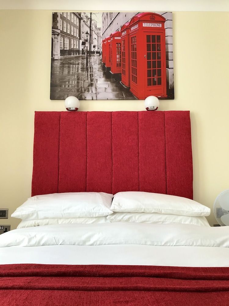 Cassandra Guest House 1