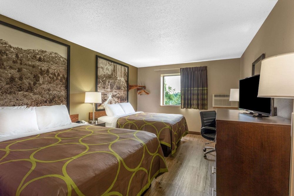 Super 8 by Wyndham Abingdon VA 1