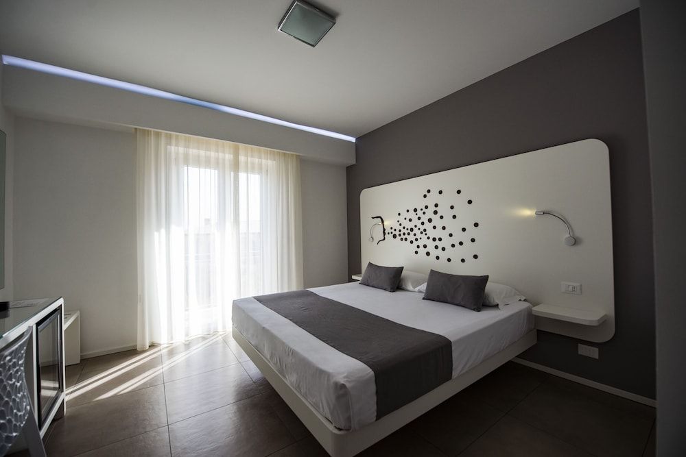 Aether Suites Tropea - Free Private Parking 1