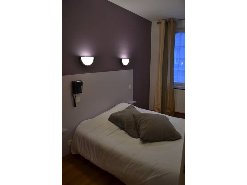 Hôtel La Porte Saint Pierre-Logis Hôtel Intra Muros RÉNOVÉ en 2026 1