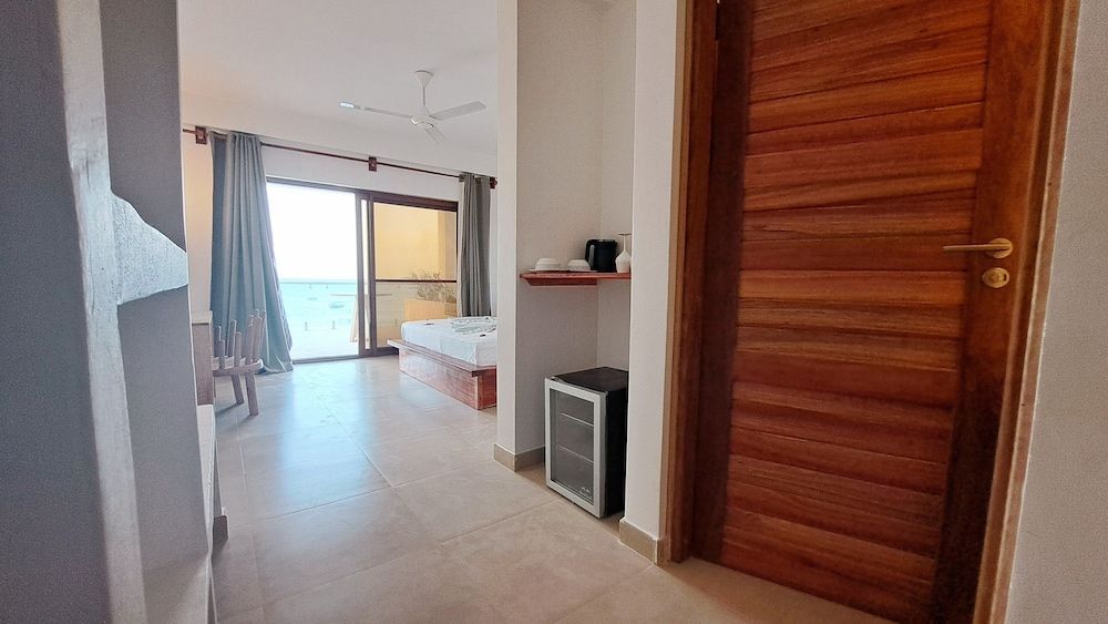 Aluna Beach Apartments 2