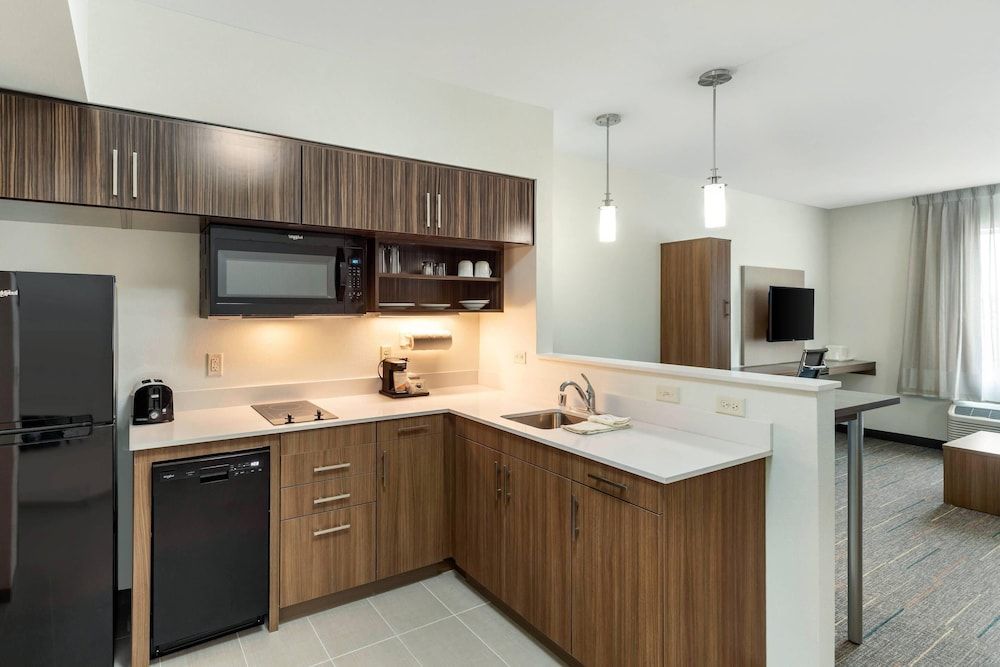 MainStay Suites Lancaster Dallas South 1