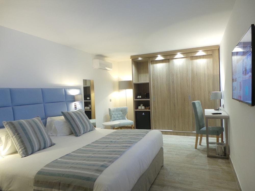 Isulella Hotel & restaurant 2