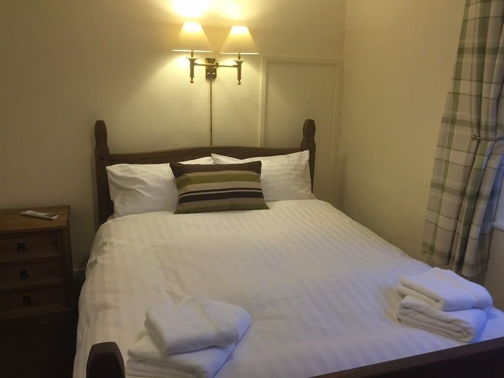 The Globe Inn 2