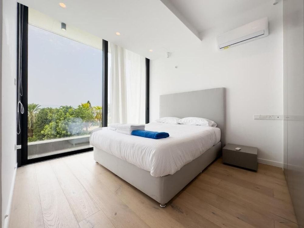 Sunset Park Villas 2