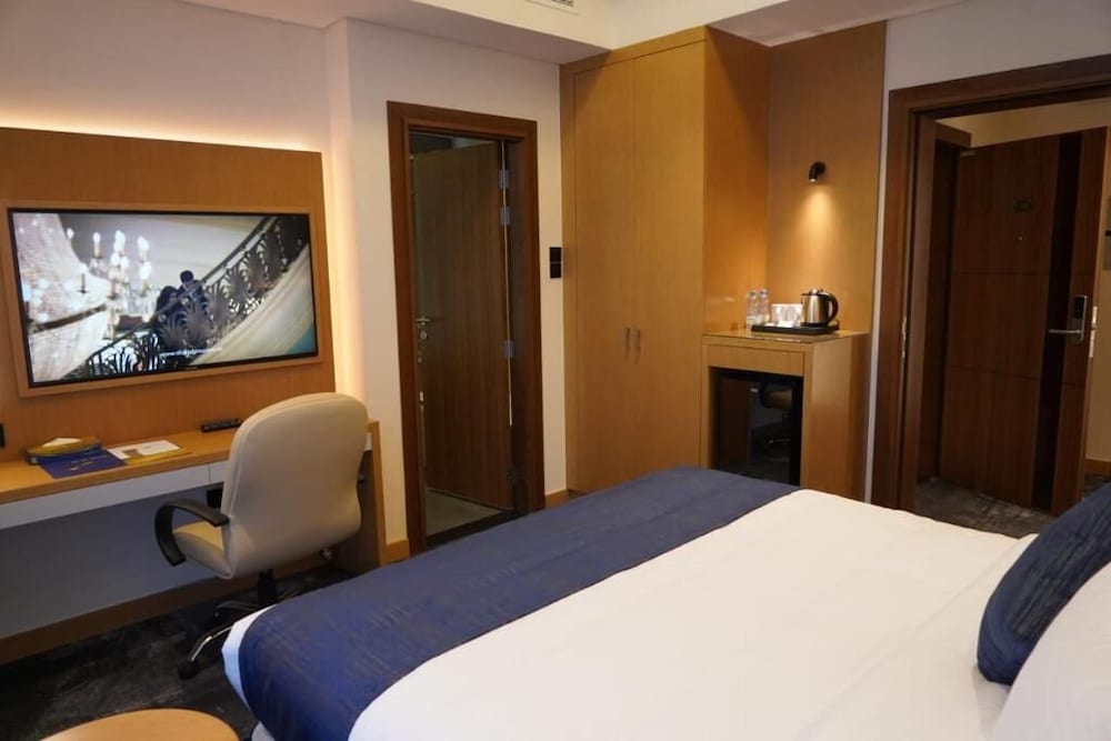 AL HAYAT HOTEL 2