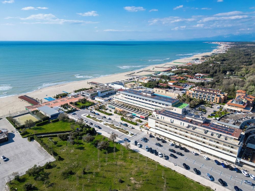 Grand Hotel Continental 1