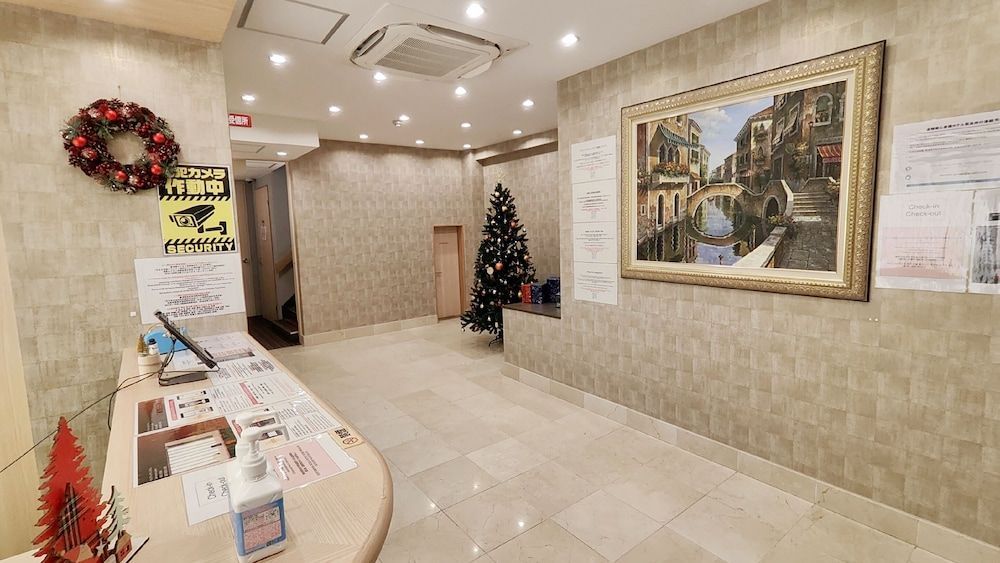 Dotonbori Shinsaibashi Hotel 2