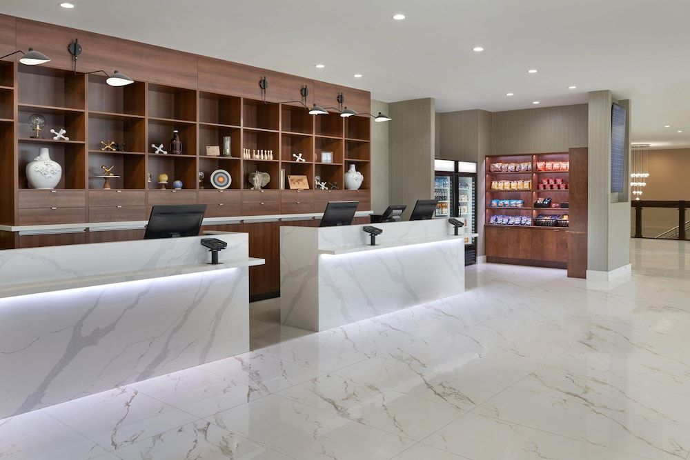 Four Points by Sheraton Toronto Airport 2