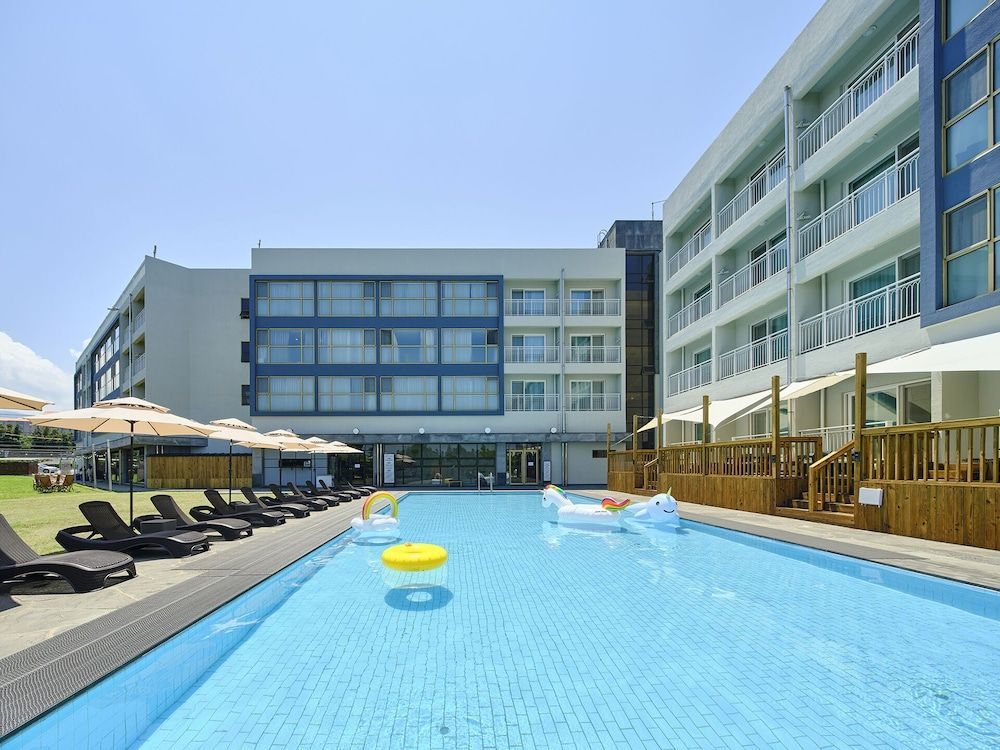 Shin Shin Hotel Jeju City 1