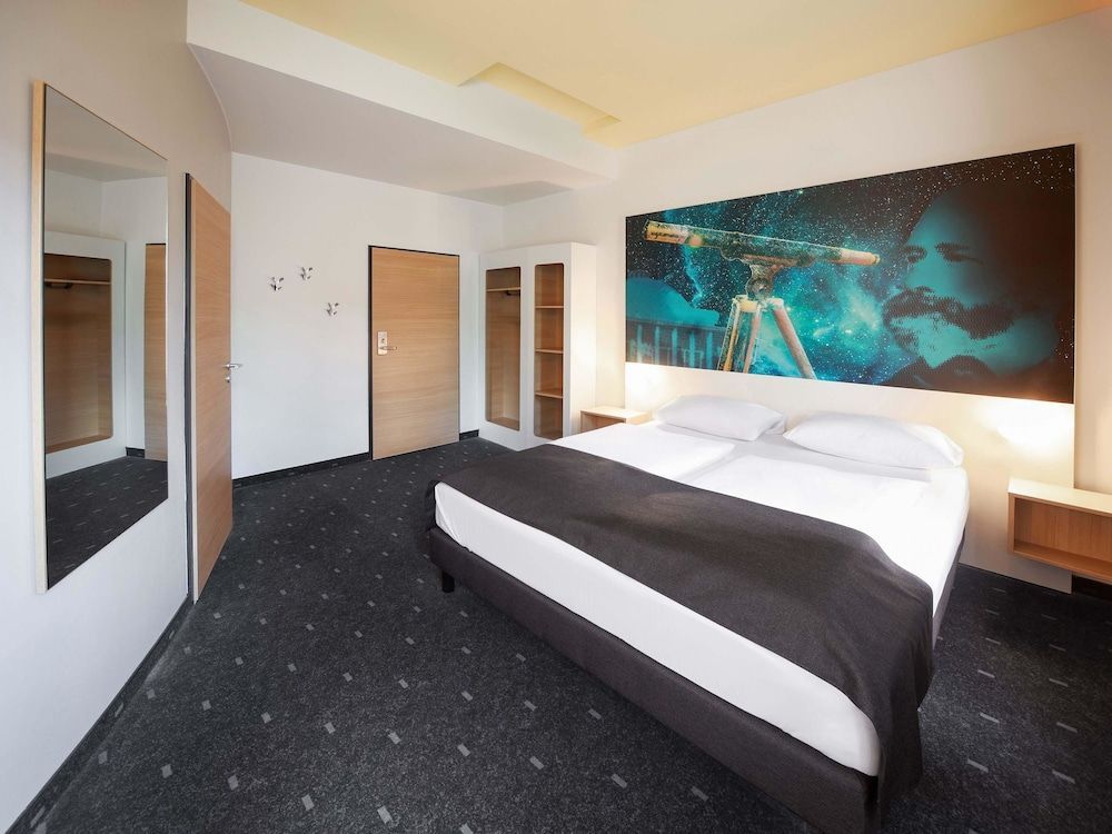 B&B Hotel Jena 1