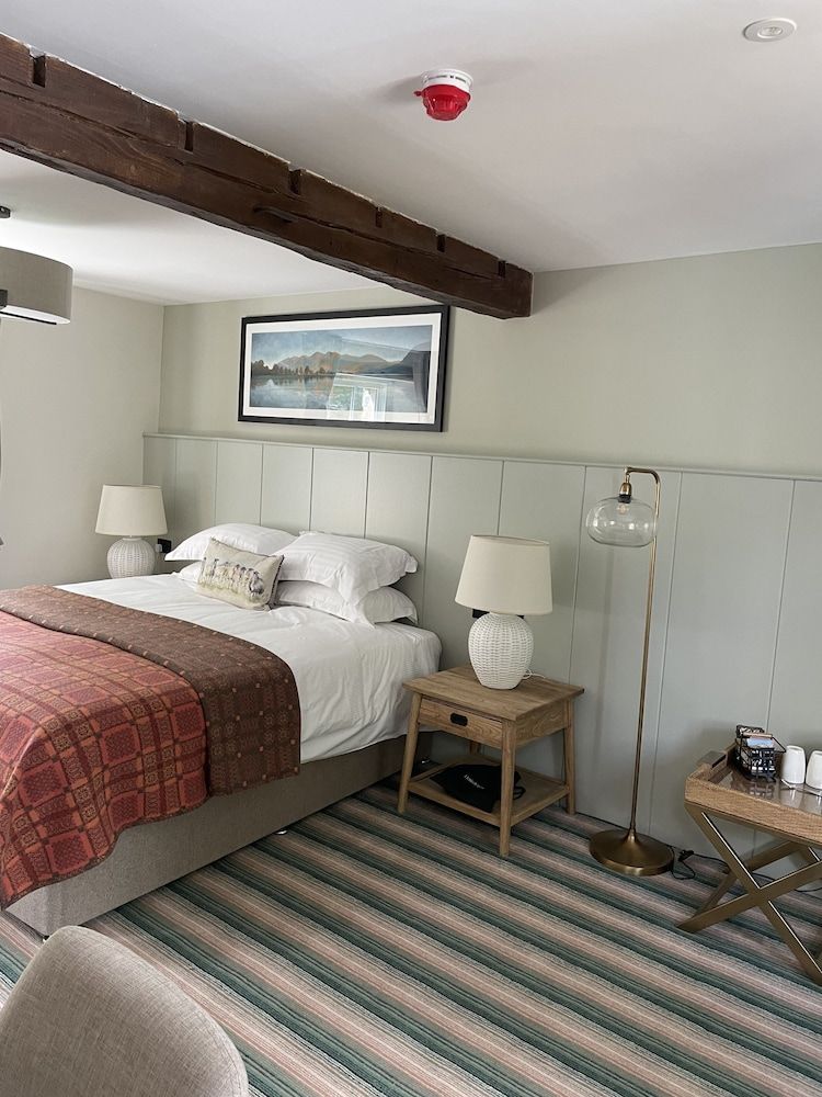 Royal Oak Hotel 2