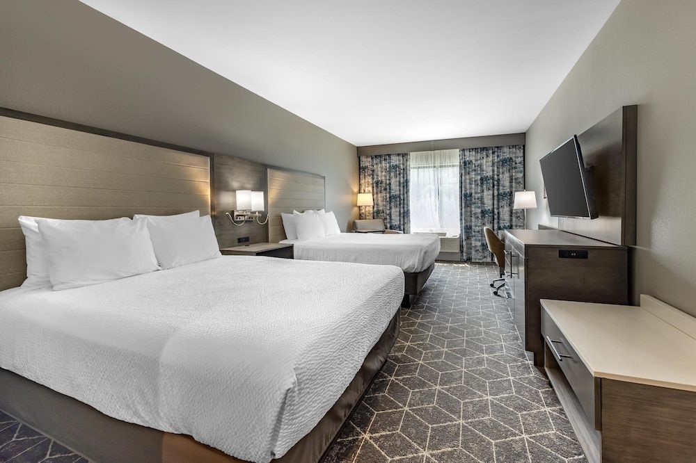 Best Western Plus Lawrenceburg 1