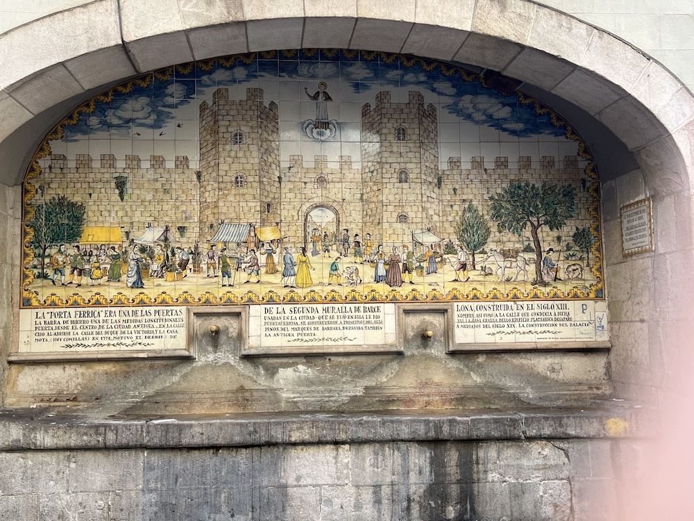 The MO GOTIC 1
