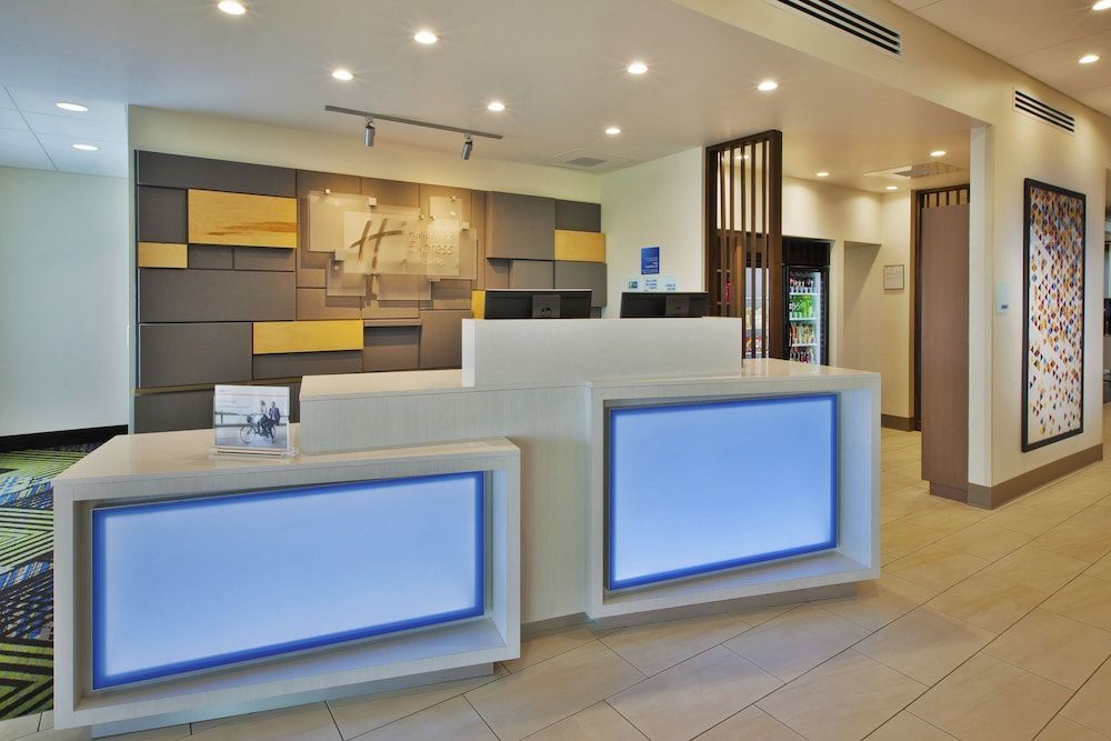 Holiday Inn Express & Suites SOUTH HILL by IHG 2