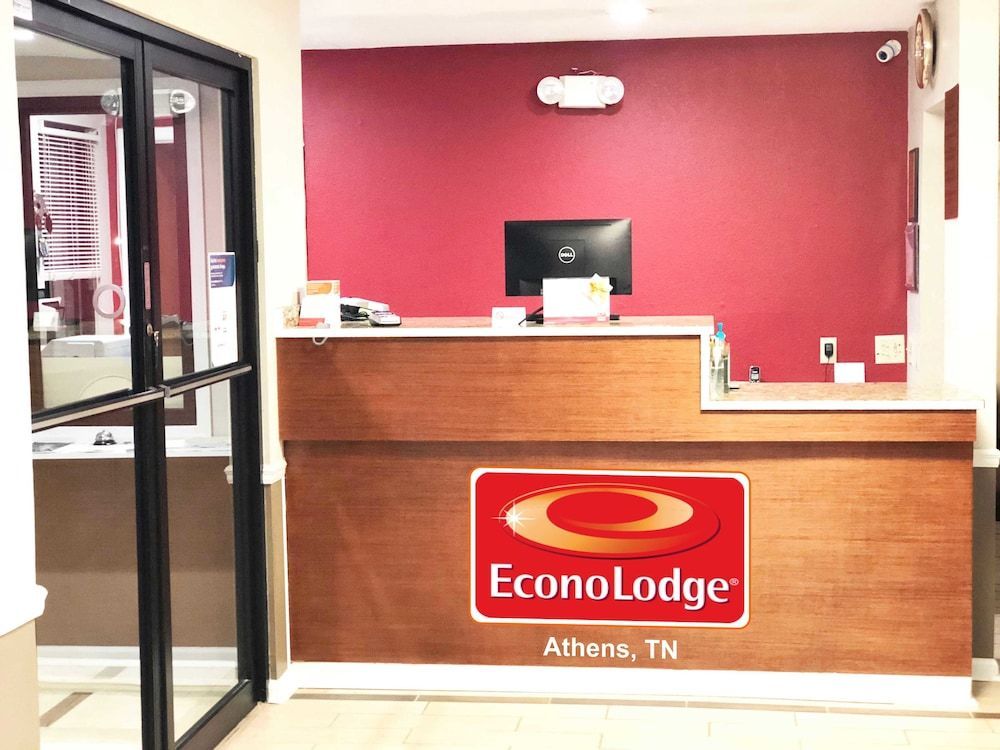 Econo Lodge Athens I-75 2