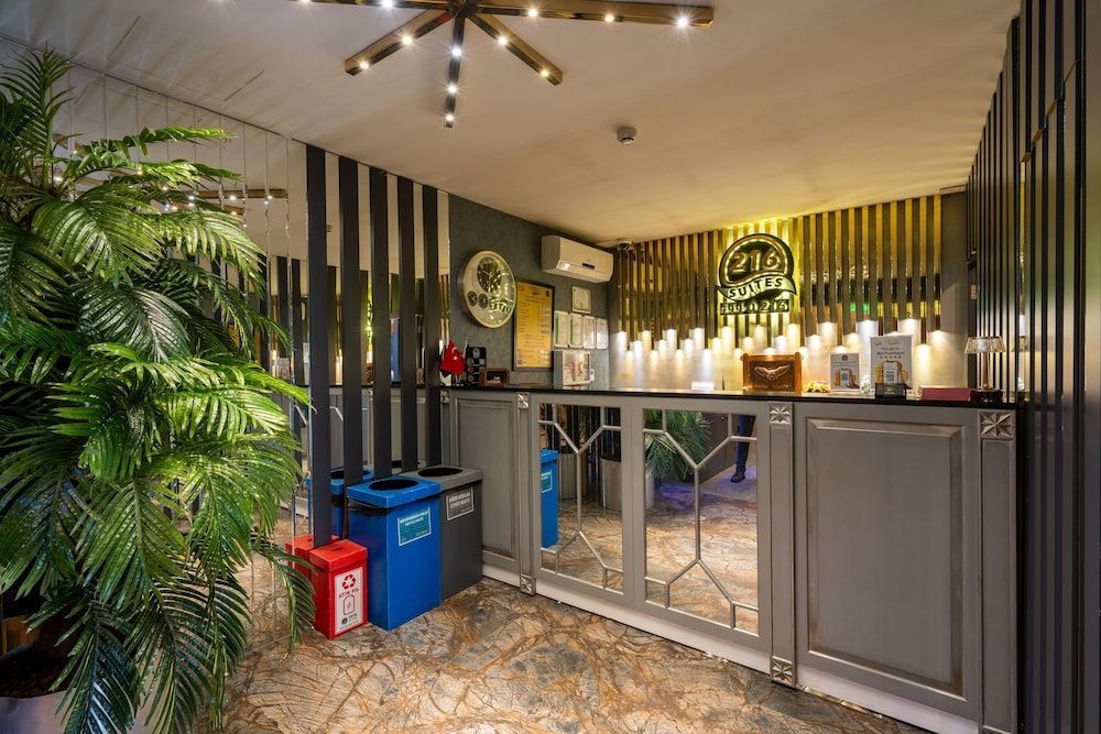 216 Eagle Palace Suite 2