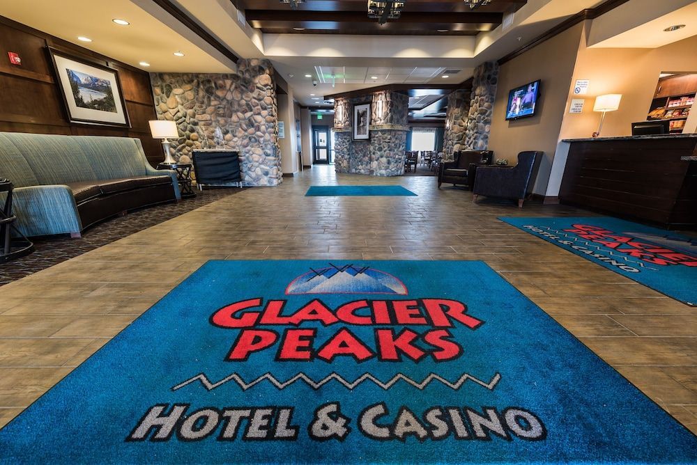 Glacier Peaks Hotel 2