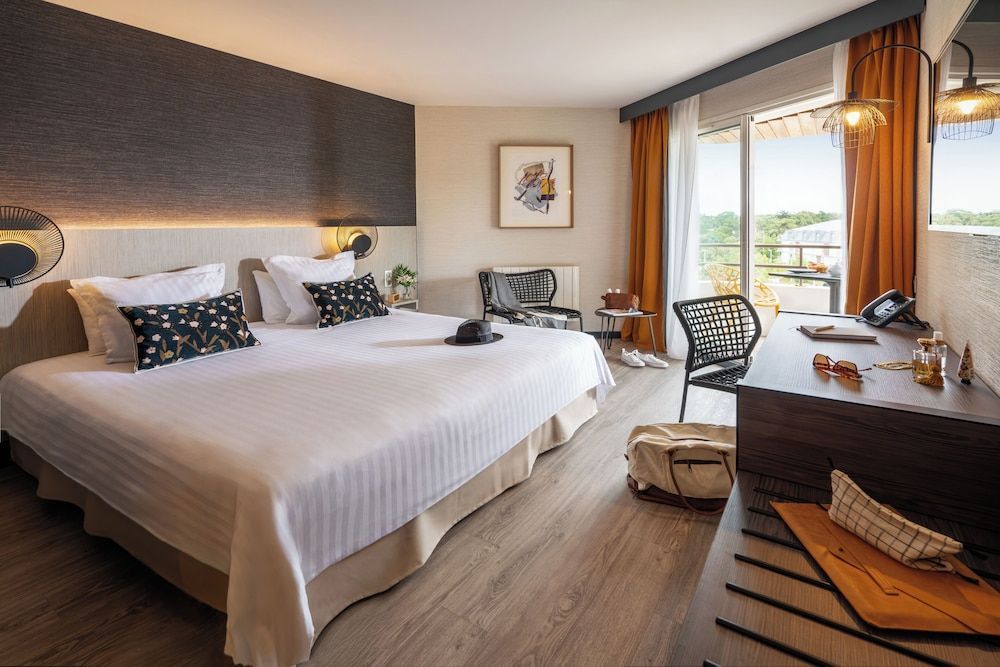 Hôtel Valdys Thalasso & Spa - les Pins 1