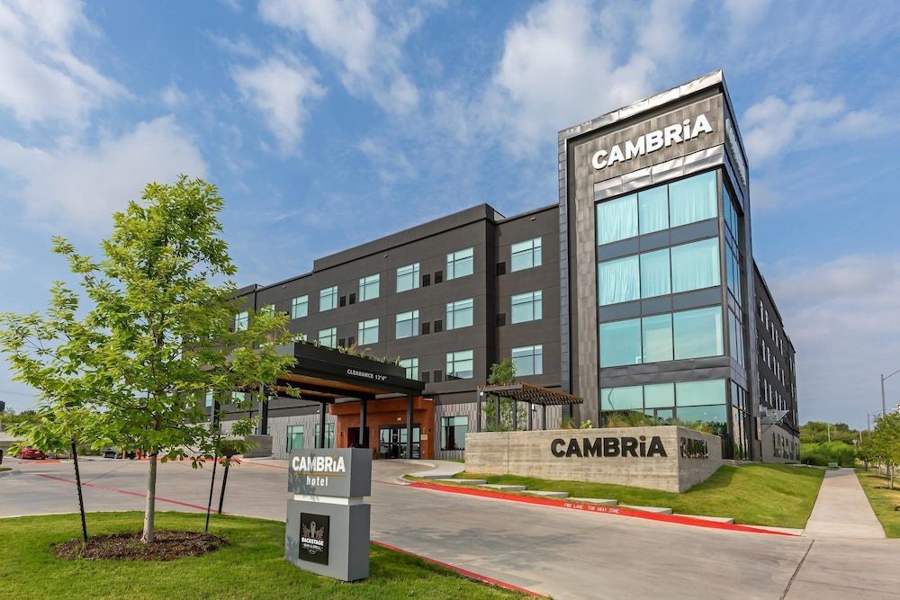 Cambria Hotel Austin Airport 1