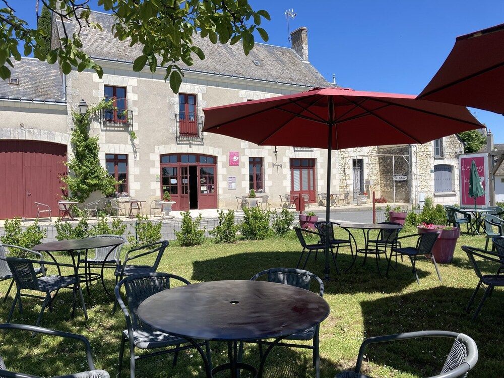 Logis Auberge de Crissay 1