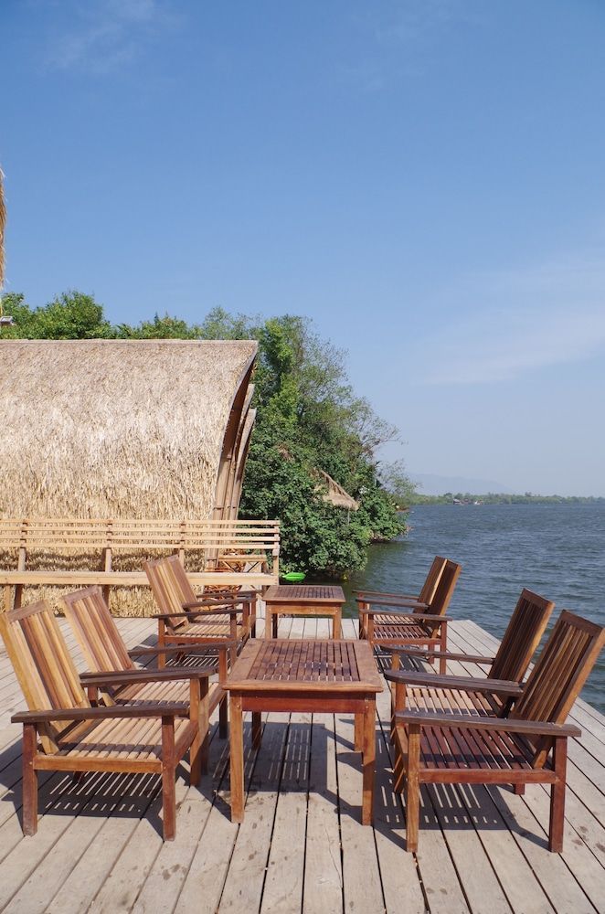 Bamboo Bungalow 1