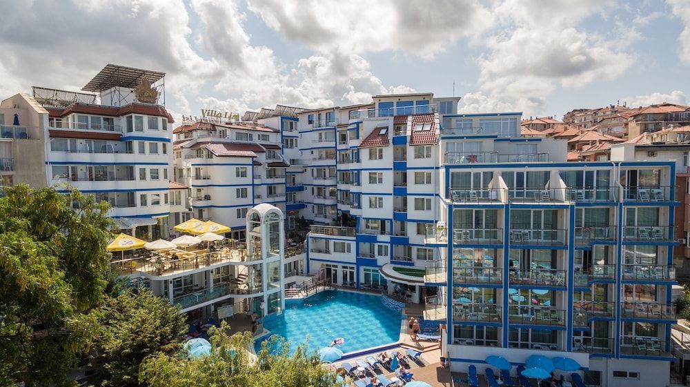 Hotel Villa List 1