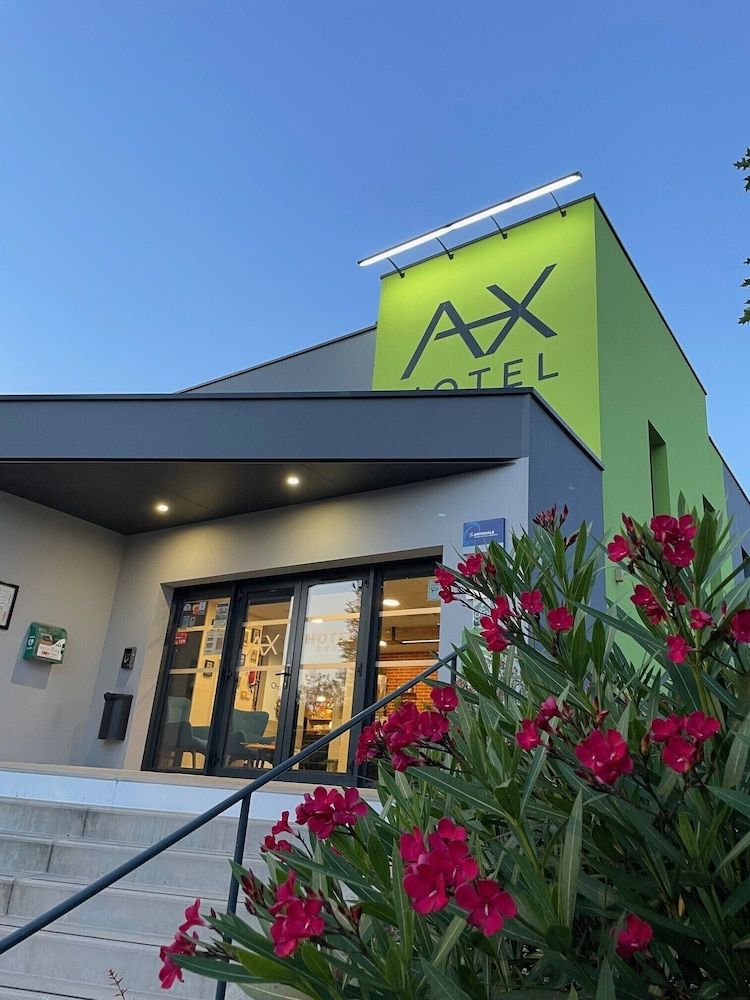 The Originals City, Ax Hotel, La Châtaigneraie 1