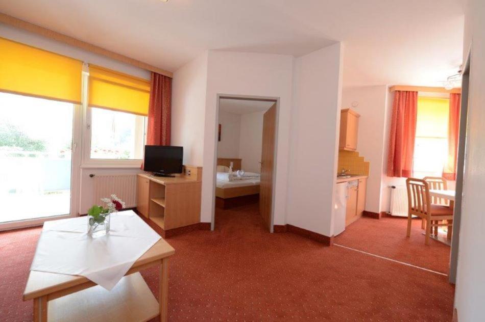 Strandhotel Faak 2