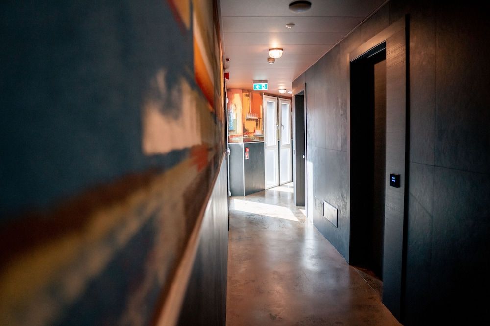 K MODERN HOTEL 2