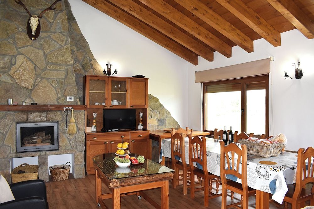 Casas Rurales Cuatro Valles 1