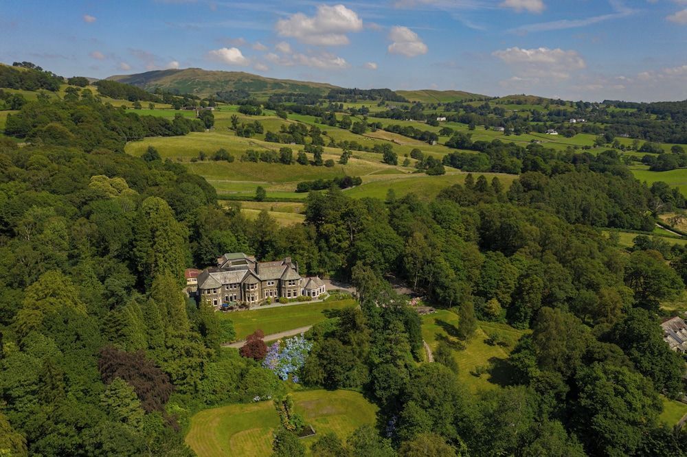 Merewood Country House Hotel 1