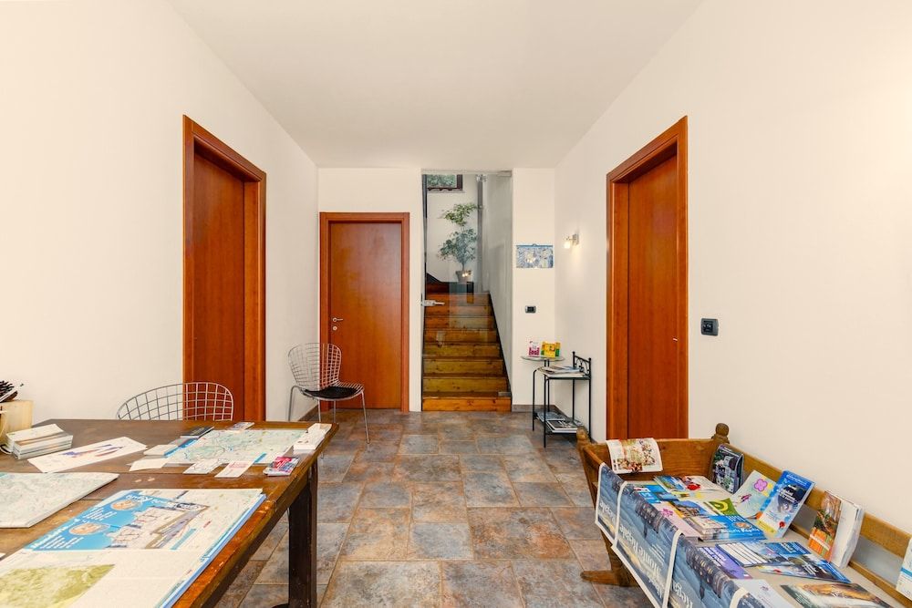Ca'Luna Guest House 2