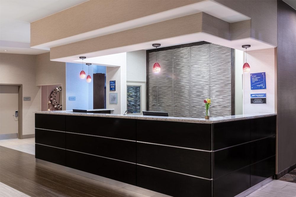 Best Western Premier NYC Gateway Hotel 2