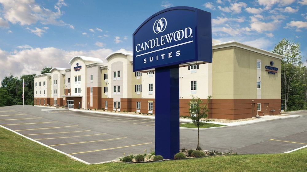 Candlewood Suites GROVE CITY - OUTLET CENTER by IHG 1